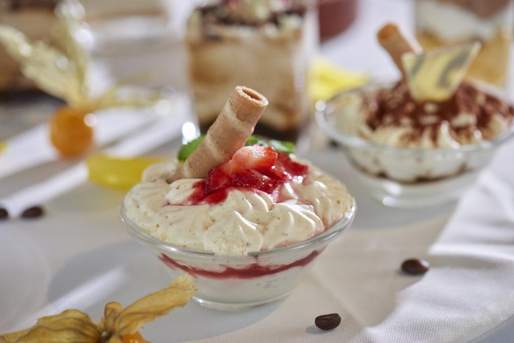 Hotel Restaurant Rathaus Тун Экстерьер фото